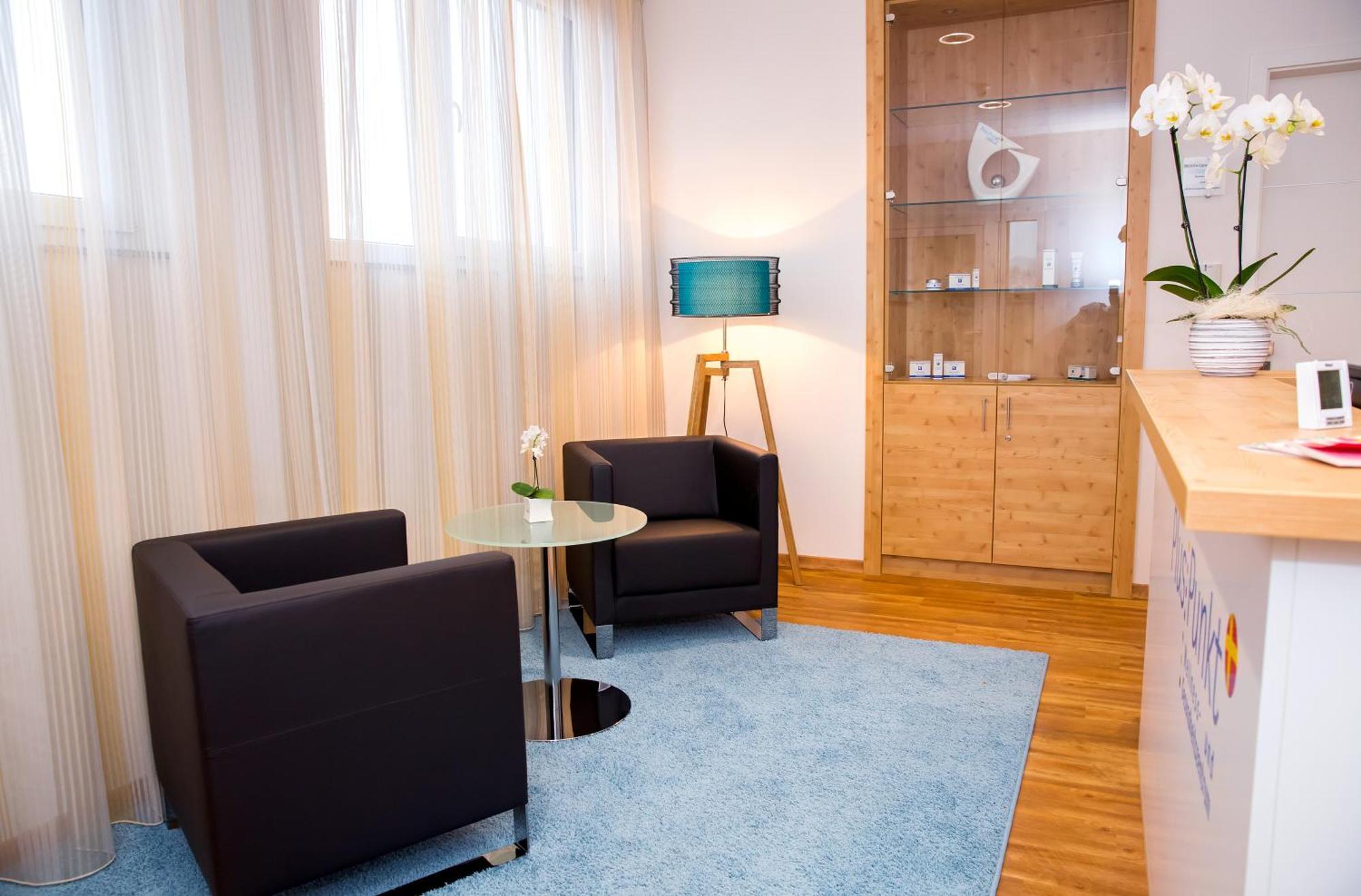 Plus Punkt Private Spa Weingarten  Bagian luar foto
